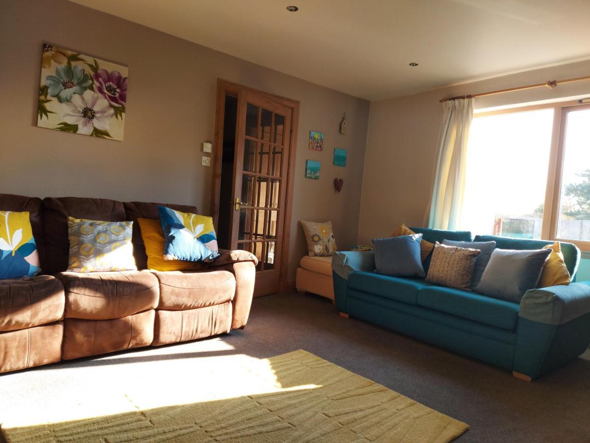 Holiday House Kinveachy Авимор Екстериор снимка