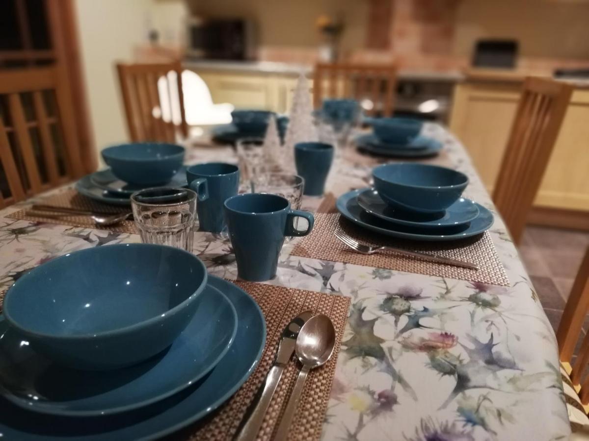 Holiday House Kinveachy Авимор Екстериор снимка